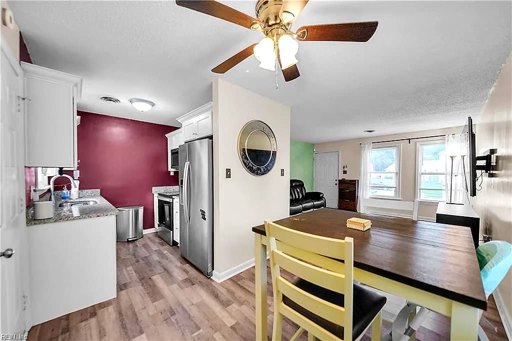 1935 N Lakeland DR, NORFOLK VA 23518 thumb 10
