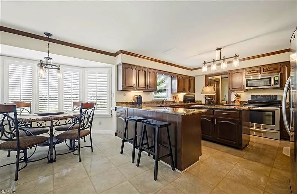 2047 Ames Cir N CIR, CHESAPEAKE VA 23321 thumb 8