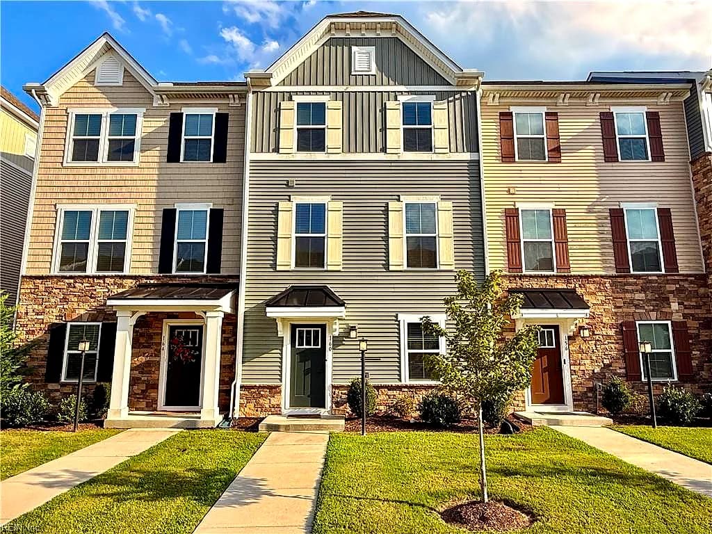160 Spring Grove WAY, SMITHFIELD VA 23430 - Photo 4