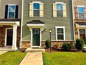 160 Spring Grove WAY, SMITHFIELD VA 23430 - Photo 5