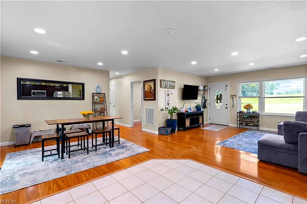 9217 S Quay RD, SUFFOLK VA 23437 thumb 9