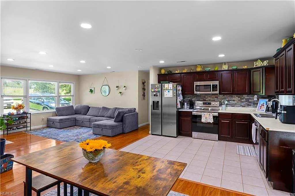 9217 S Quay RD, SUFFOLK VA 23437 thumb 10