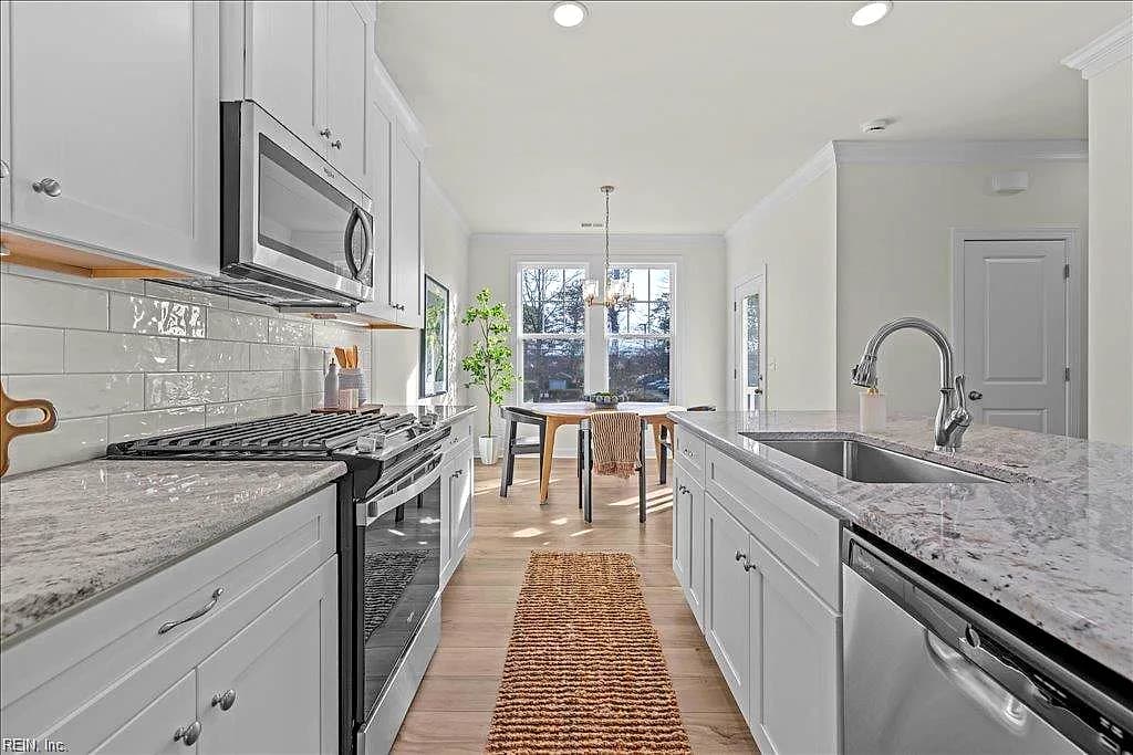 2201 Cypress AVE #E, VIRGINIA BEACH VA 23451 - Photo 4