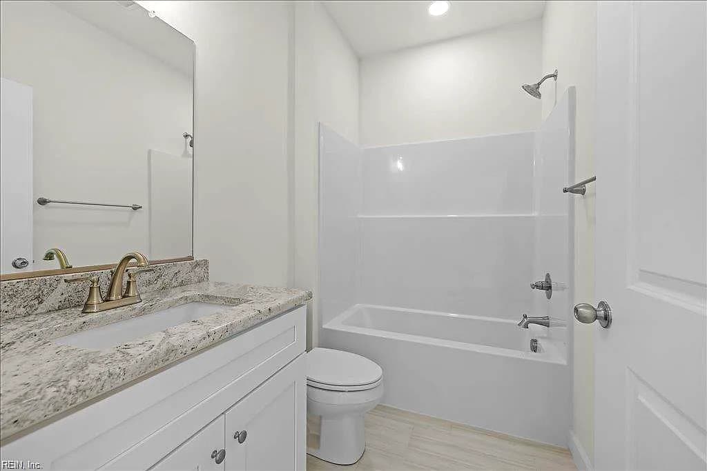2201 Cypress AVE #E, VIRGINIA BEACH VA 23451 thumb 6