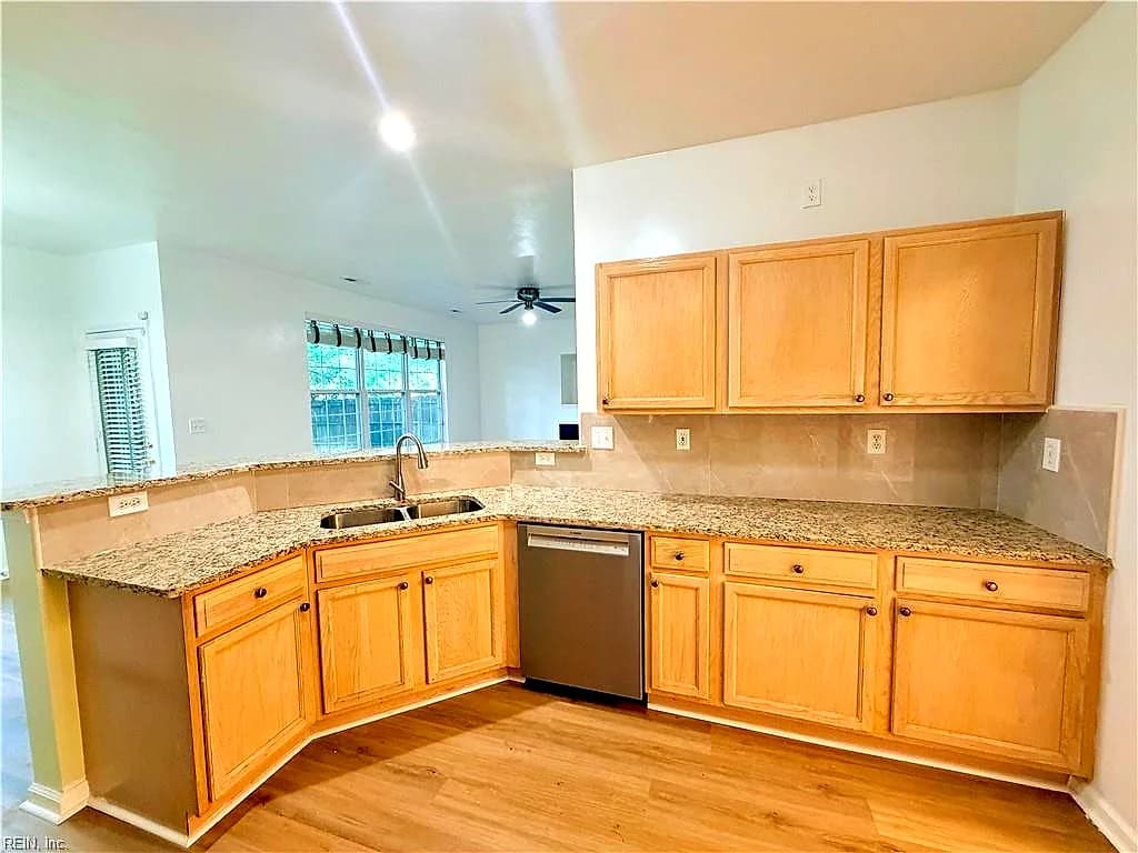 113 Presidential BLVD, VIRGINIA BEACH VA 23452 thumb 9
