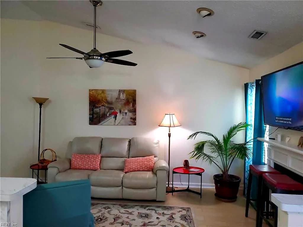 425 Truxtun CT, NEWPORT NEWS VA 23608 thumb 12