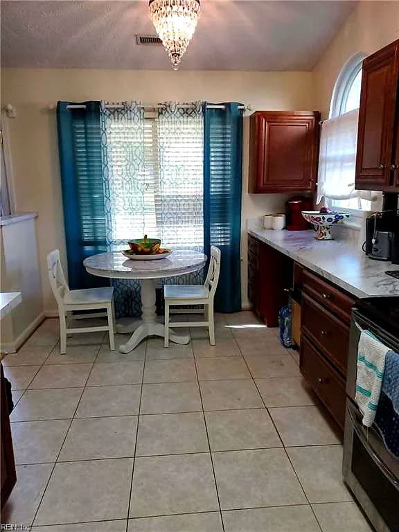 425 Truxtun CT, NEWPORT NEWS VA 23608 thumb 10