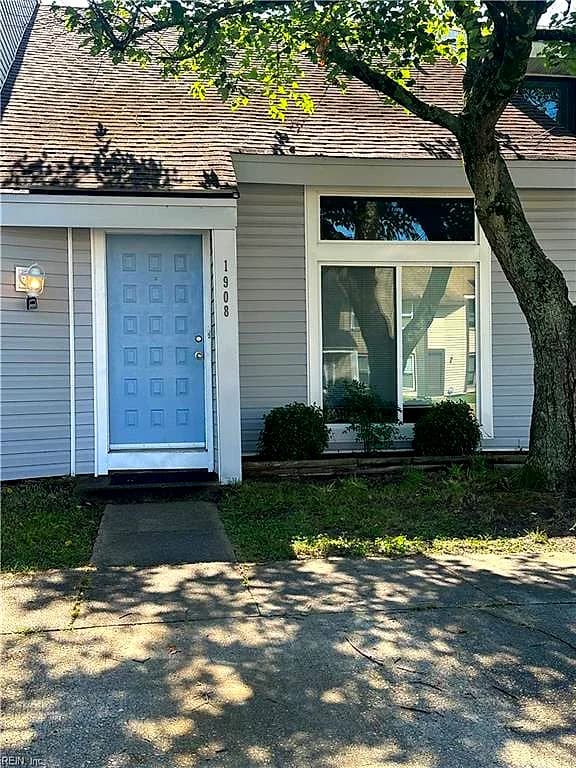 1908 Millpoint LN, VIRGINIA BEACH VA 23456 - Photo 2