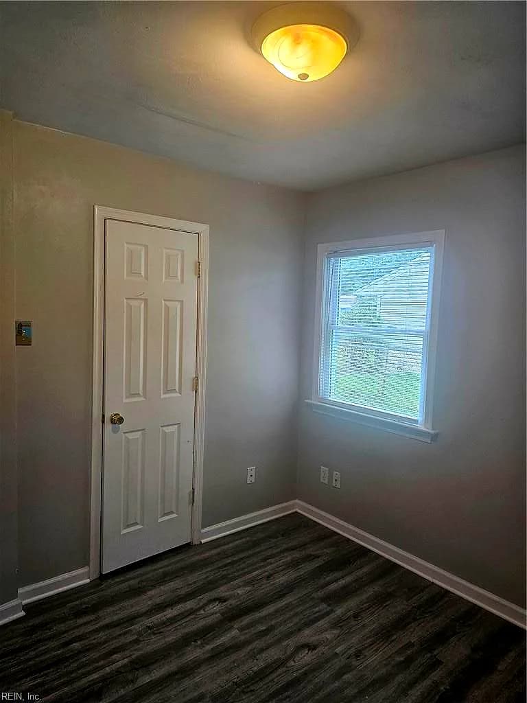 1489 Morgan DR, HAMPTON VA 23663 thumb 6