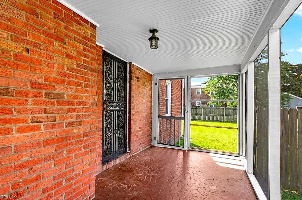 2415 Myrtle AVE, NORFOLK VA 23504 - Photo 5