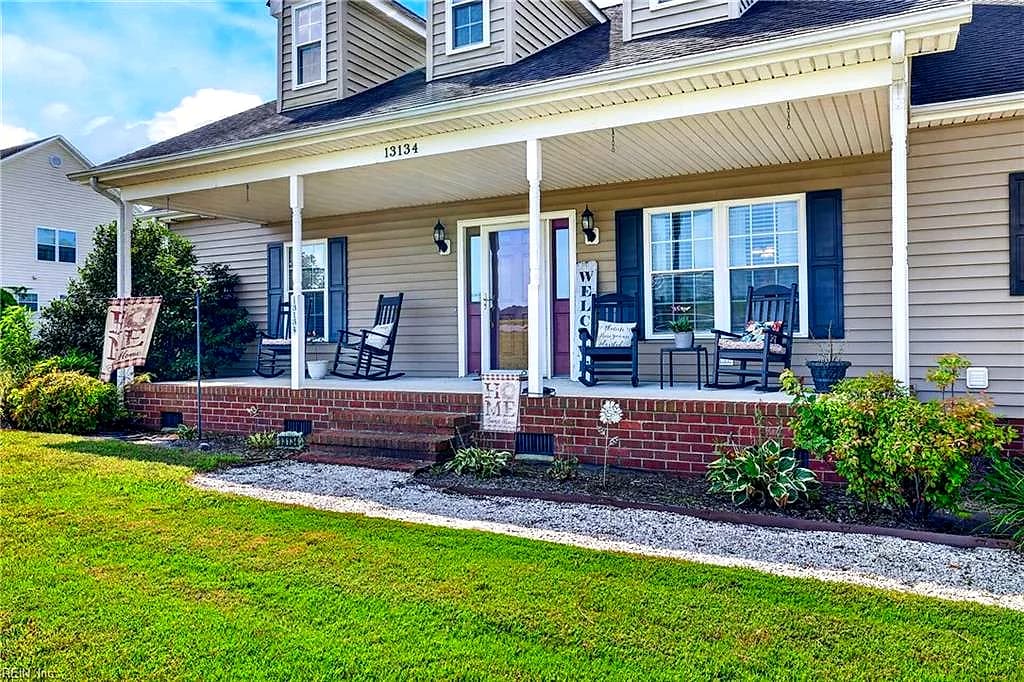 13134 Shiloh DR, WINDSOR VA 23487 - Photo 3