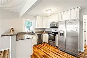 6608 Glenoak DR, NORFOLK VA 23513 thumb 10