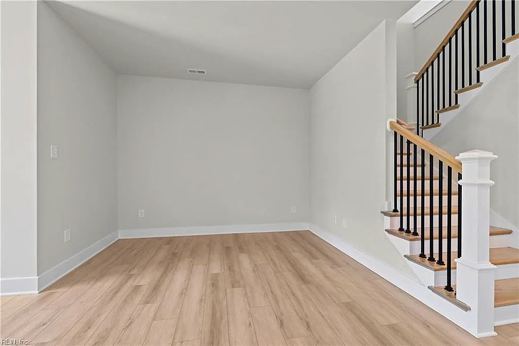 4402 Battery BLVD, WILLIAMSBURG VA 23185 - Photo 5