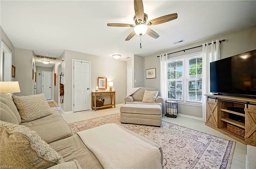 720 Albemarle CT, CHESAPEAKE VA 23322 thumb 7
