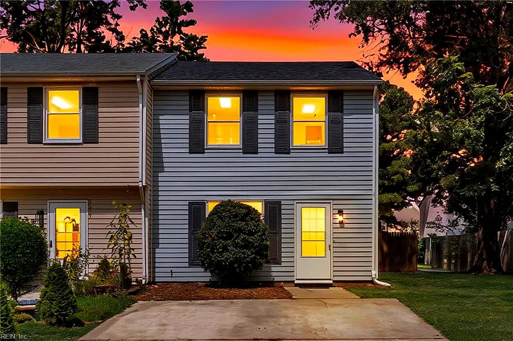 3241 Yellow Pine CRES, CHESAPEAKE VA 23321 - Main photo