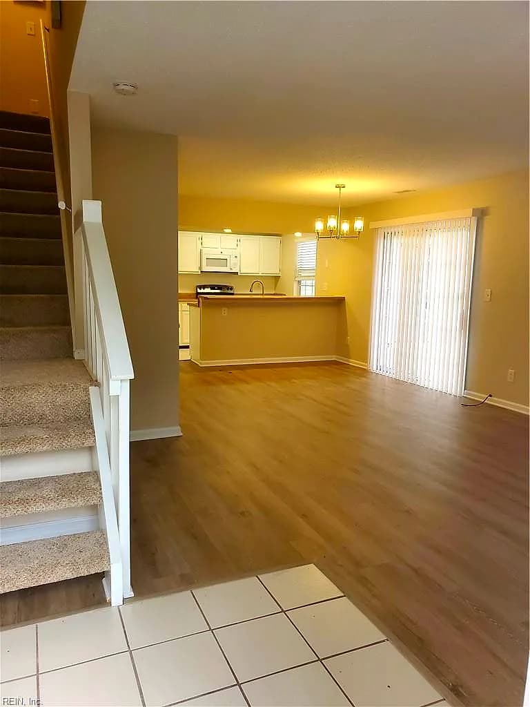 200 Ferdinand CIR, VIRGINIA BEACH VA 23462 thumb 8