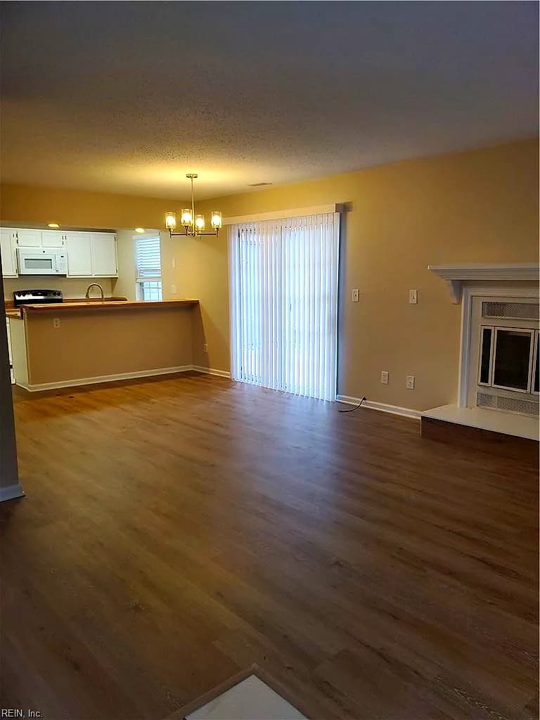 200 Ferdinand CIR, VIRGINIA BEACH VA 23462 thumb 9