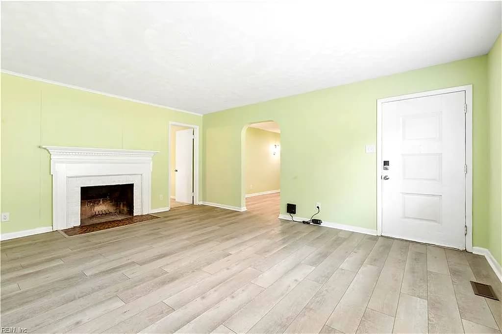 618 72nd ST, NEWPORT NEWS VA 23605 - Photo 4