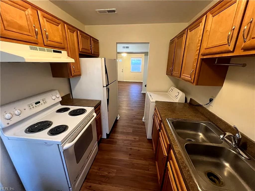 936 Maryland AVE, VIRGINIA BEACH VA 23451 - Photo 3