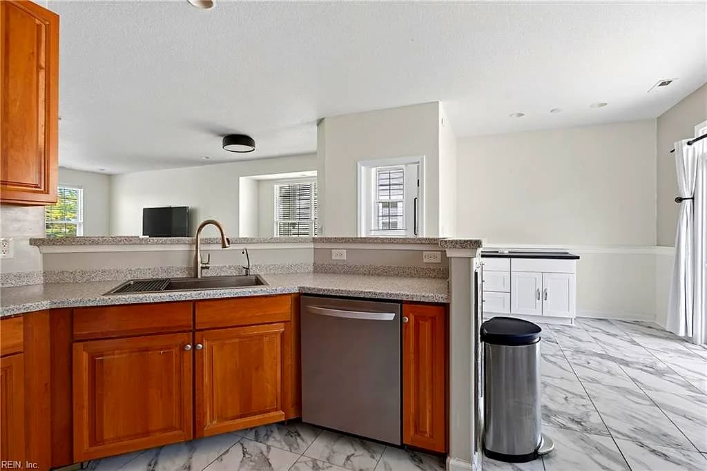 4928 Almandine AVE, VIRGINIA BEACH VA 23462 thumb 8