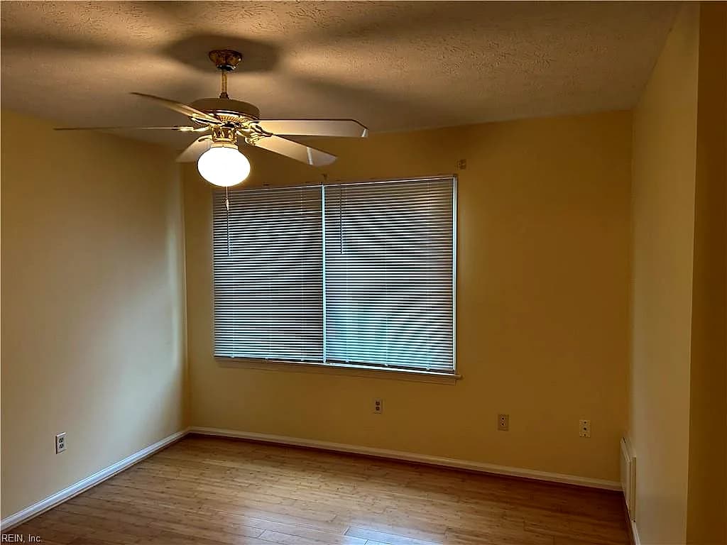404 N First ST #B, HAMPTON VA 23664 thumb 10