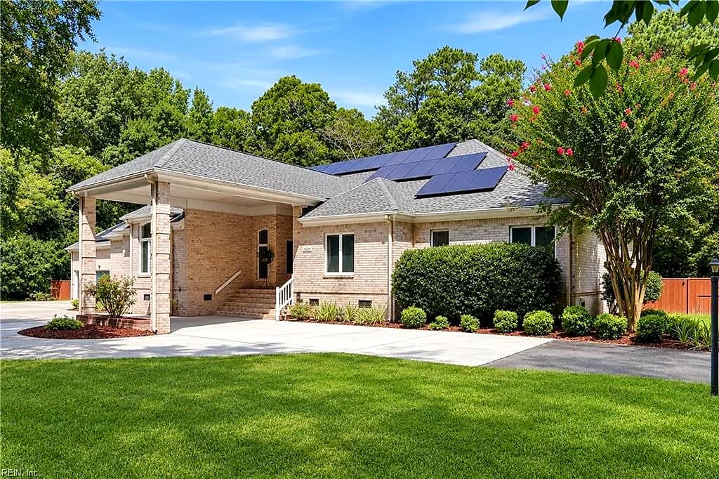 2068 Vaughan RD, VIRGINIA BEACH VA 23457 - Main photo