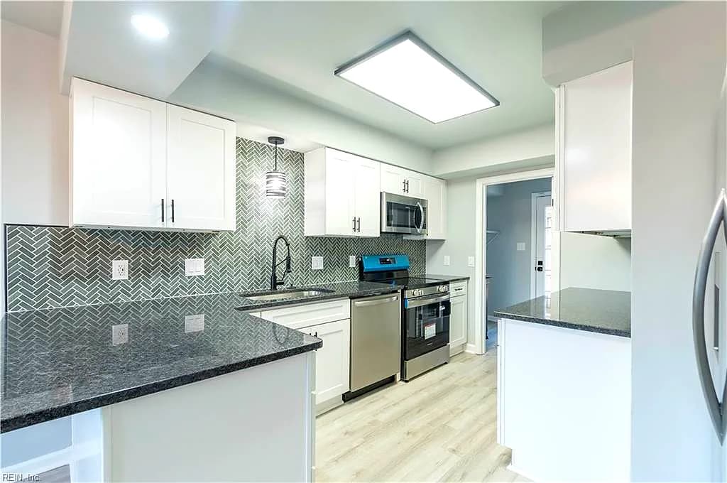 219 Loch CIR #Cir, HAMPTON VA 23669 thumb 11
