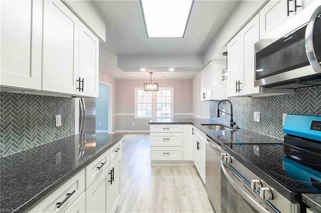 219 Loch CIR #Cir, HAMPTON VA 23669 thumb 12
