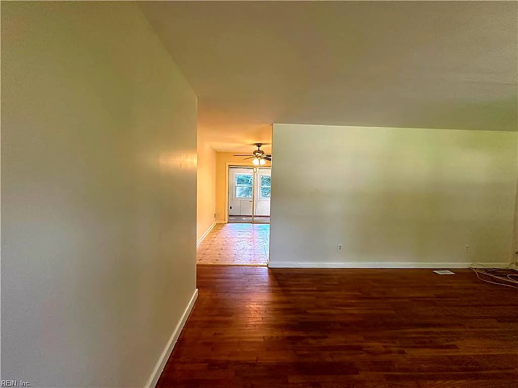 1408 Dermott AVE, VIRGINIA BEACH VA 23455 - Photo 4