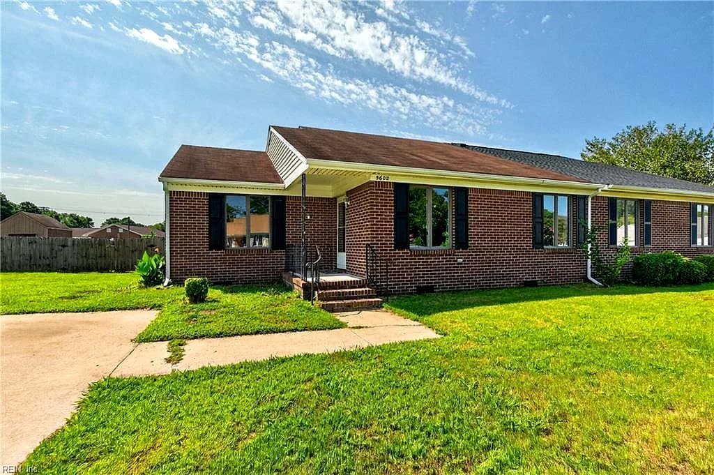 5602 Parish LN, PORTSMOUTH VA 23703 - Main photo
