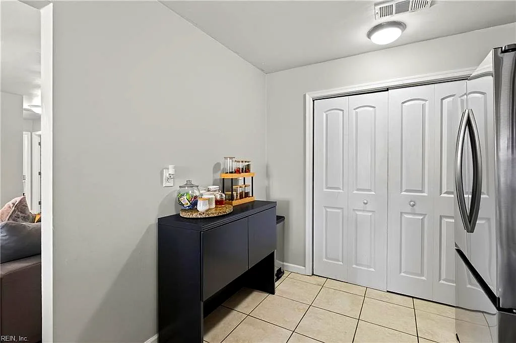 5602 Parish LN, PORTSMOUTH VA 23703 thumb 9