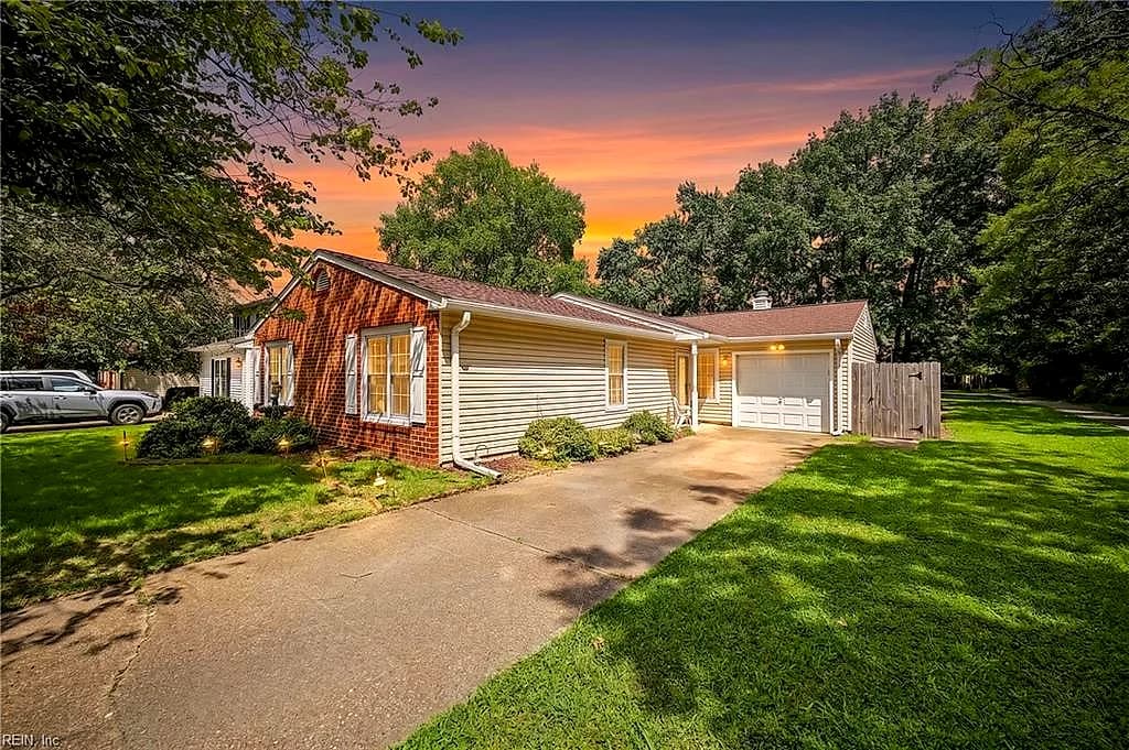 1201 Brookside LNDG, CHESAPEAKE VA 23320 - Main photo