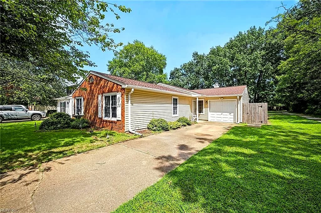 1201 Brookside LNDG, CHESAPEAKE VA 23320 - Photo 3