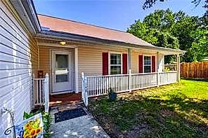 148 Berkshire BLVD, SUFFOLK VA 23434 - Photo 4