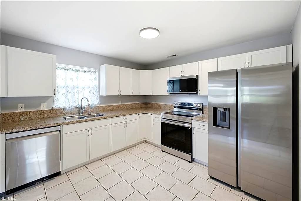 1902 Bay AVE, HAMPTON VA 23661 thumb 6