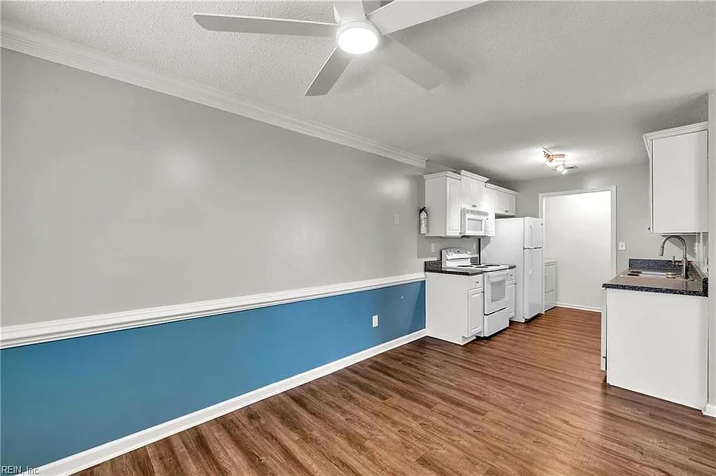 2403 Old Greenbrier RD, CHESAPEAKE VA 23325 thumb 9