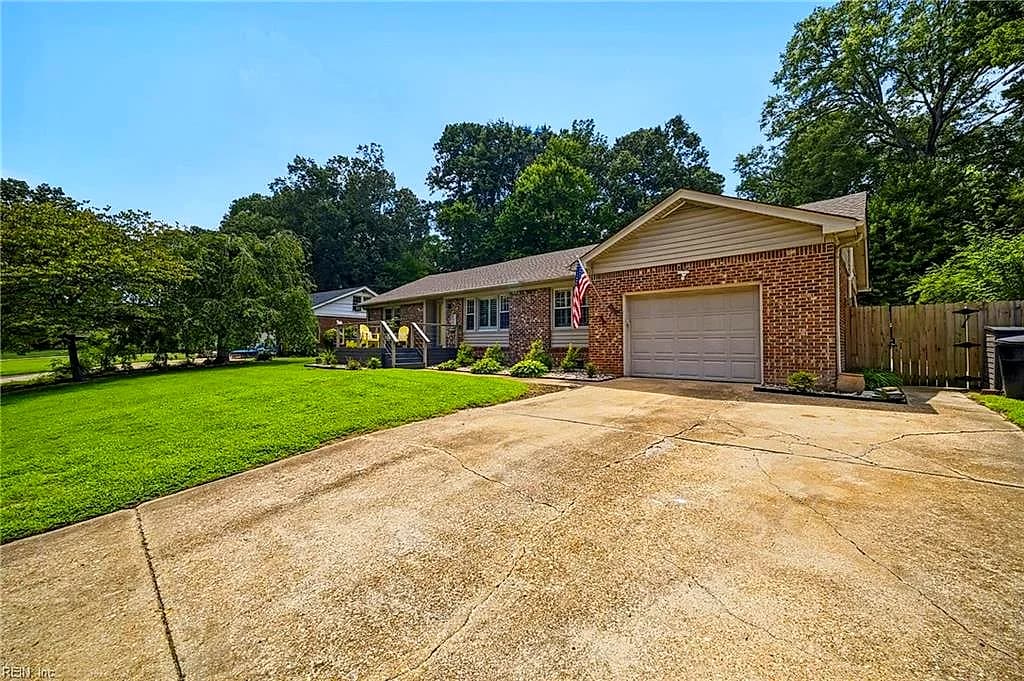 5729 Hamlet RD, VIRGINIA BEACH VA 23462 - Photo 5