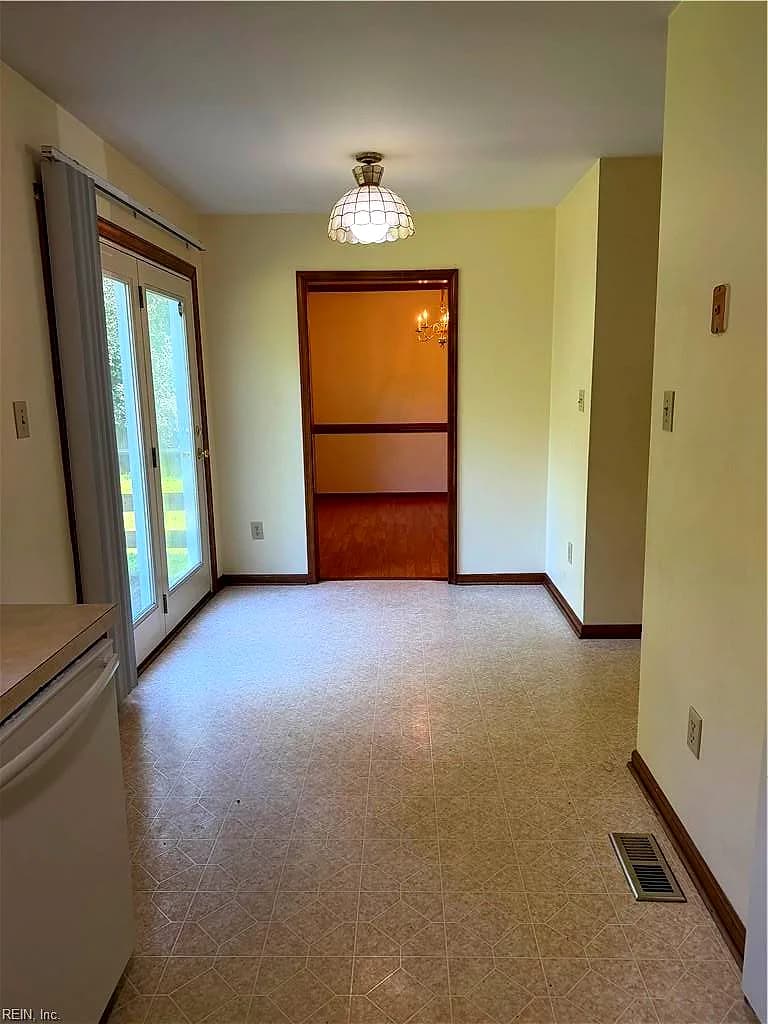 750 Leonard LN, NEWPORT NEWS VA 23601 thumb 8