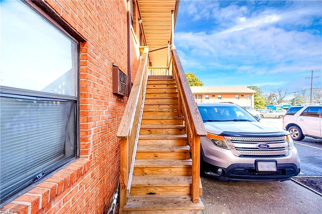4914 E Princess Anne RD #A10, NORFOLK VA 23502 - Photo 3