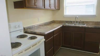 1519 Victoria BLVD, HAMPTON VA 23661 thumb 6