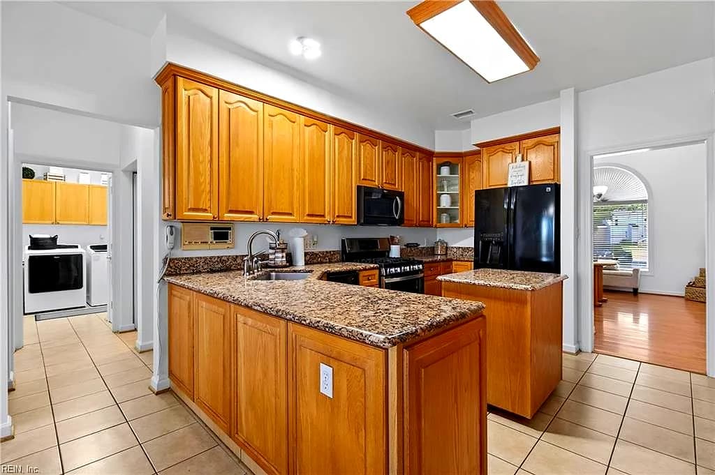 5836 Woodstock PT, VIRGINIA BEACH VA 23464 thumb 10