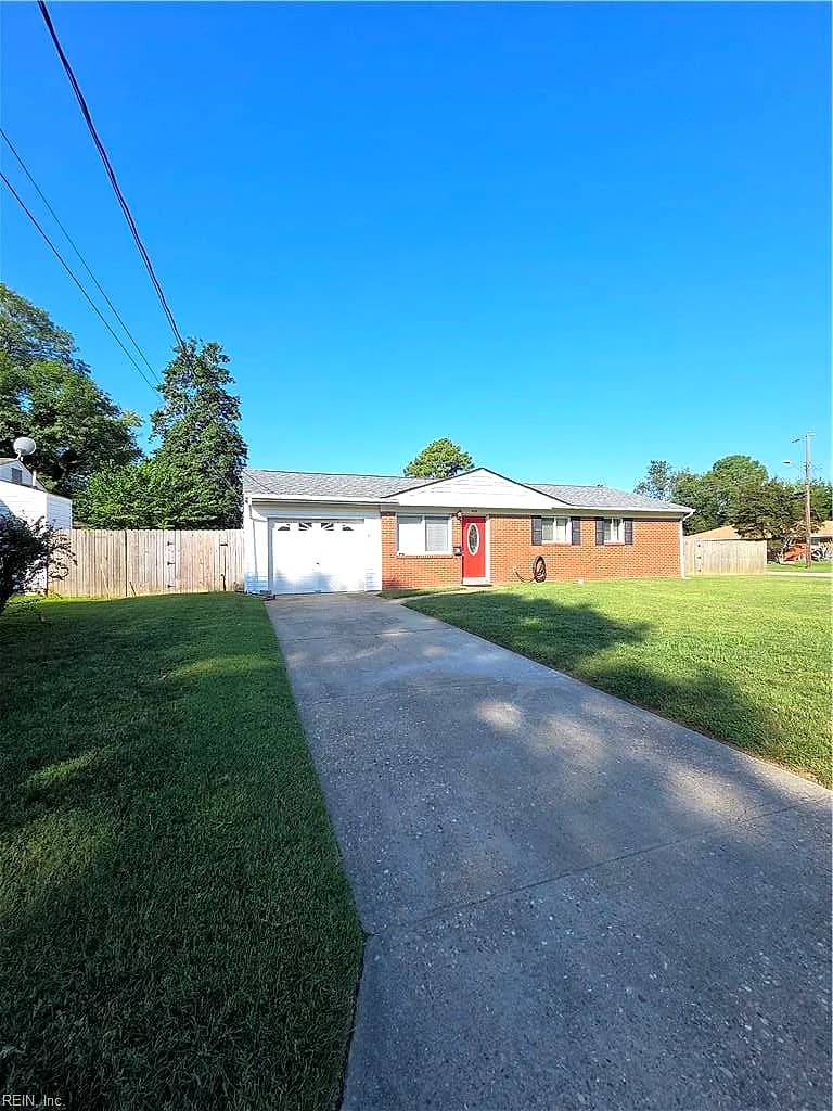 4713 Bridgeman LN, VIRGINIA BEACH VA 23455 - Photo 2