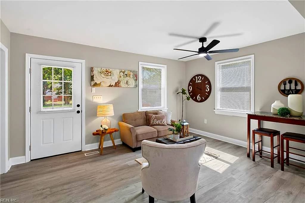 621 Temple LN, NEWPORT NEWS VA 23605 - Photo 3