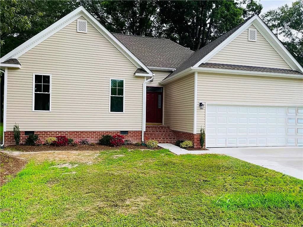 59 Huber RD, NEWPORT NEWS VA 23601 - Photo 2