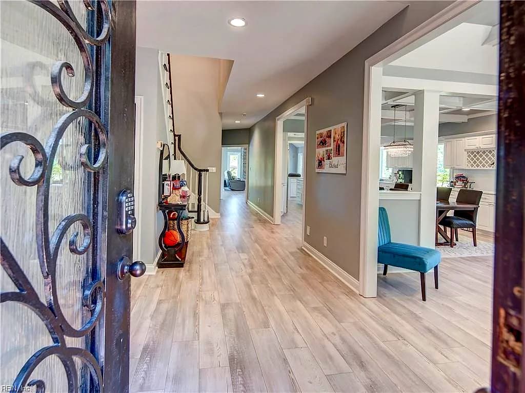 208 Mariners CIR, SMITHFIELD VA 23430 thumb 6