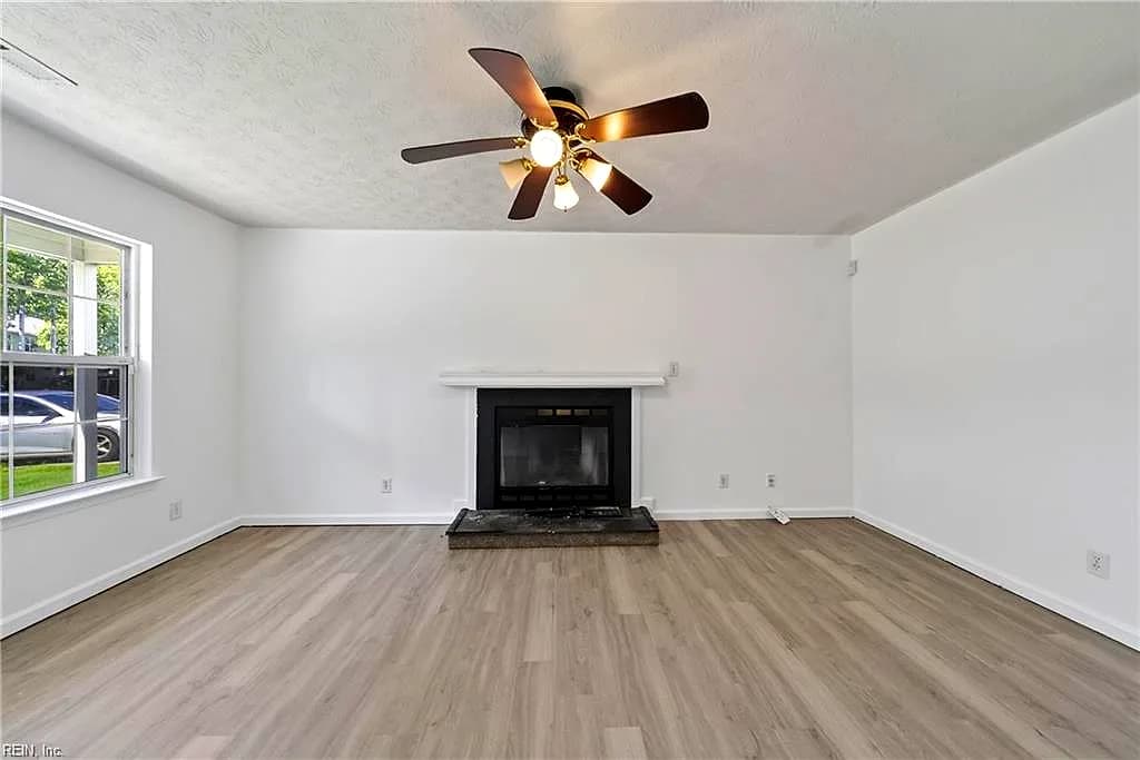 724 Kings Ridge DR, NEWPORT NEWS VA 23608 thumb 9