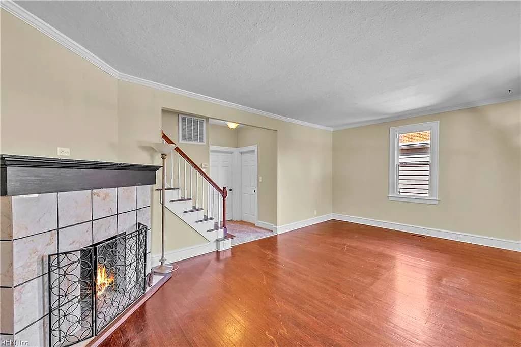123 Pochin PL, HAMPTON VA 23661 - Photo 5