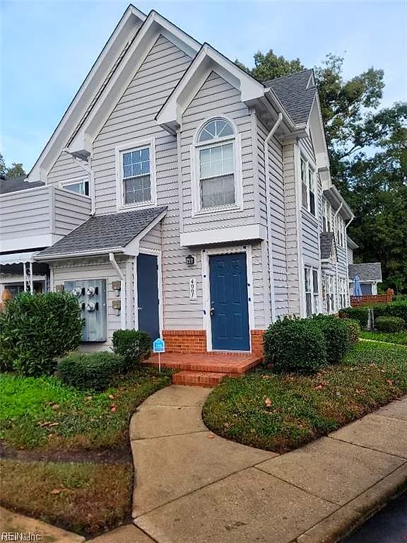 400 BRACKNELL ARCH #F, CHESAPEAKE VA 23320 - Main photo
