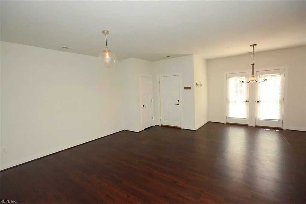 7922 Shore DR #302, NORFOLK VA 23518 - Photo 5