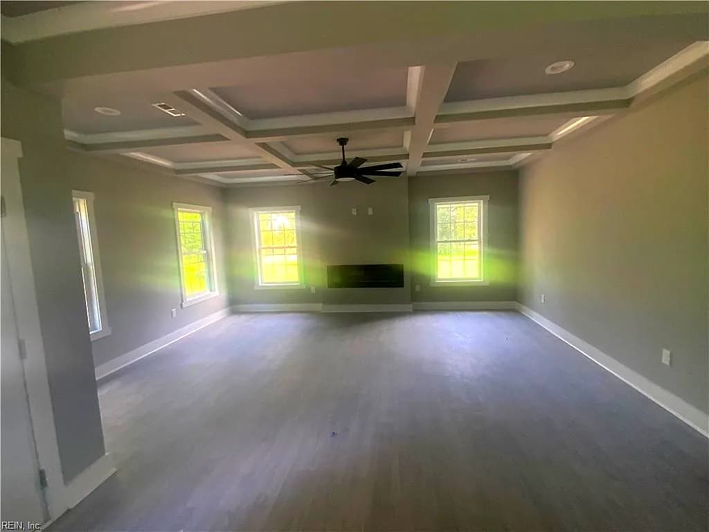 24 Langston BLVD #A, HAMPTON VA 23666 - Photo 4